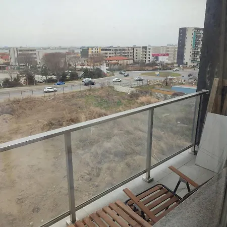 Tomis Apartment